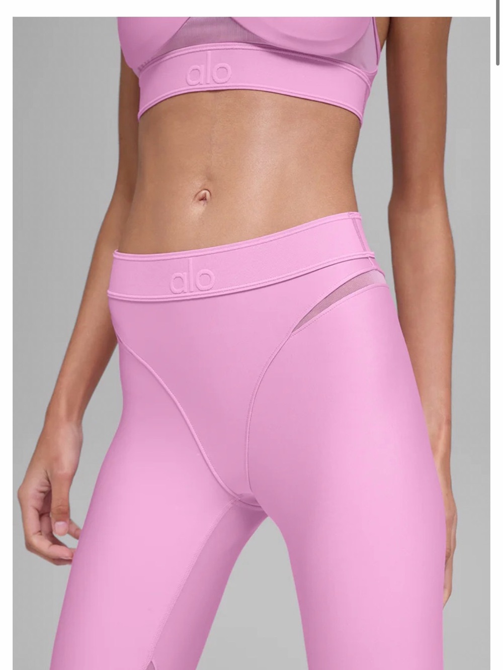 ALO Airlift Rebel Candy Heart Pink!! High-Waist Cutout Leggings in Pink